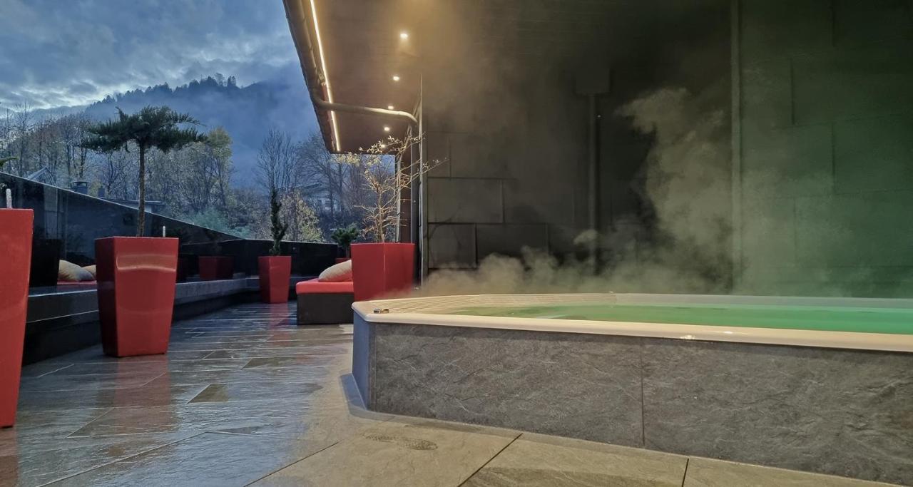Das Urgestein Stans Exterior foto